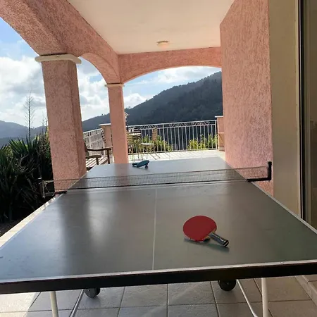 Maison Entre Terre Et Vue Sur Grande Terrasse Ferienhaus *