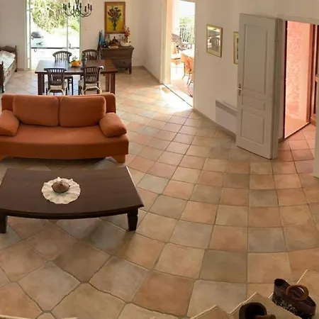 Maison Entre Terre Et Vue Sur Grande Terrasse Feriehus *